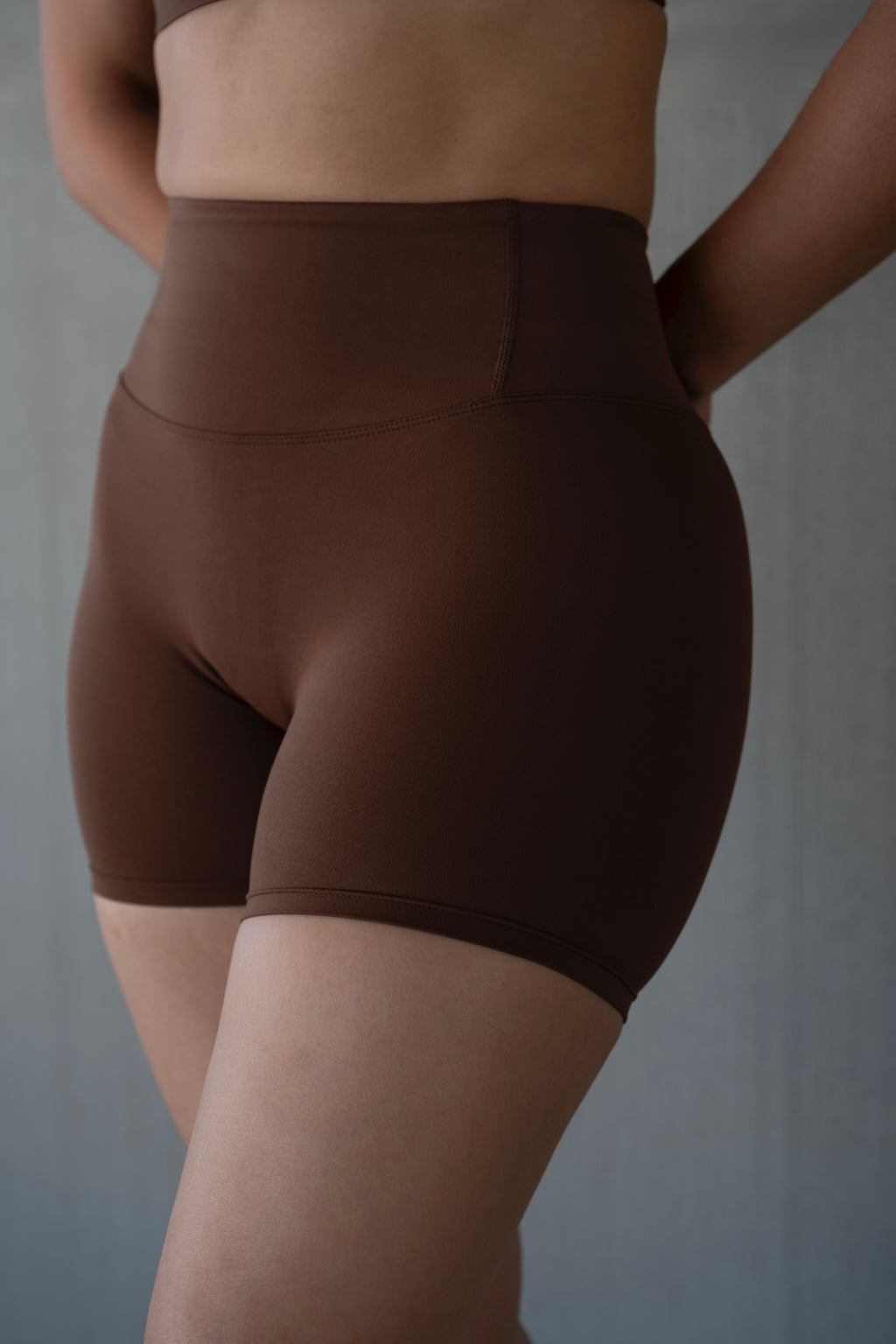 Strength in Style Sculpt Flow Shorts - Mocha Brown
