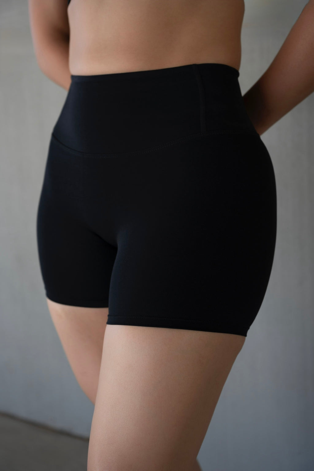Strength in Style Sculpt Flow Shorts - Stealth Black